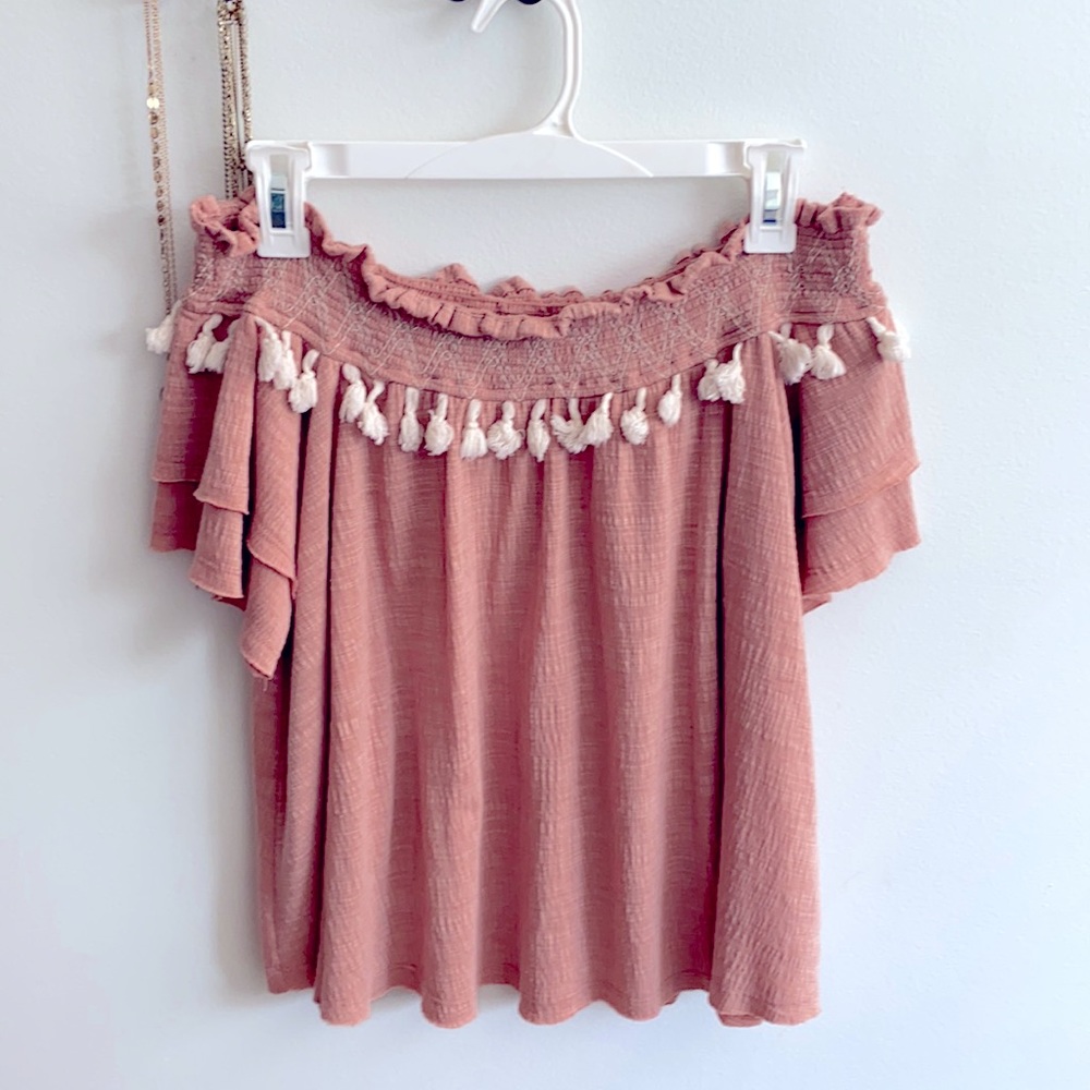 Vestique coral off the shoulder top